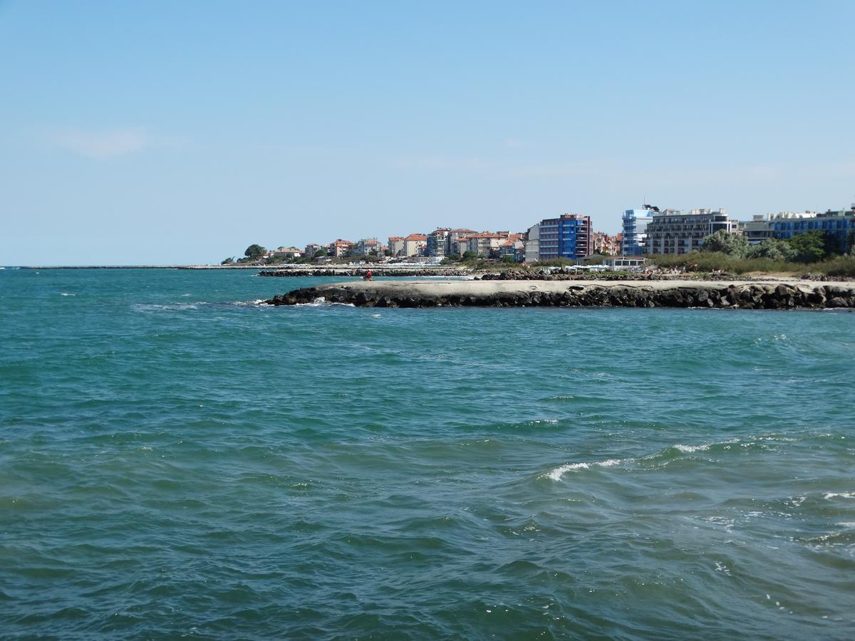 Lora Boutique Appartement Pomorie Buitenkant foto